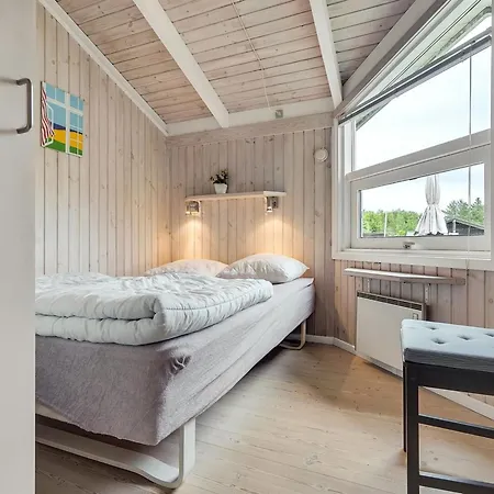 Gjorgjija - From The Sea By Interhome Hals
